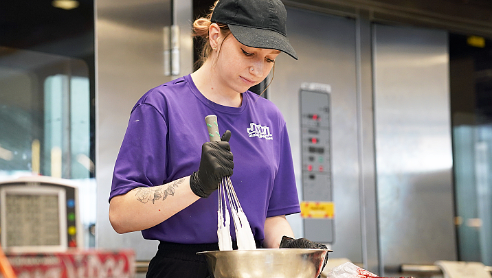 student working in bakery